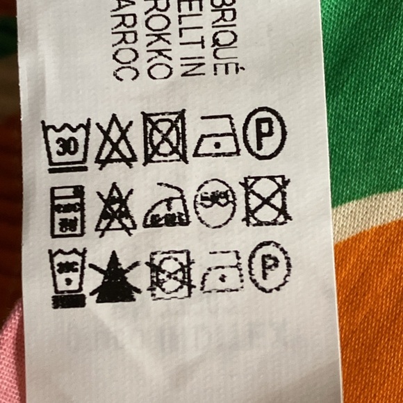 NWOT. Zara Multicolored Printed Crop Halter Top. Size S. - Picture 9 of 9